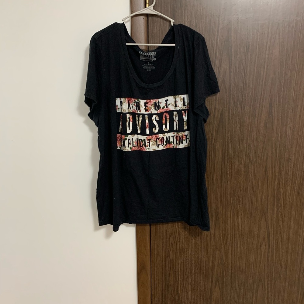 graphic t shirt